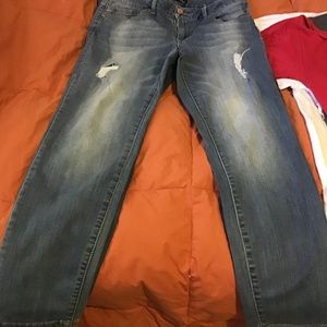 1822 Denim distressed great condition. Size 12
